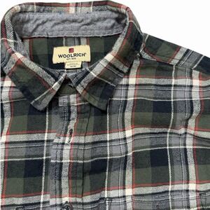 Woolrich Plaid Flannel Shirt Mens Medium Green Gray Outdoor Button Up‎